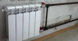 Установка биметаллических радиаторов отопления в квартире в Людиново - от 2058 руб.